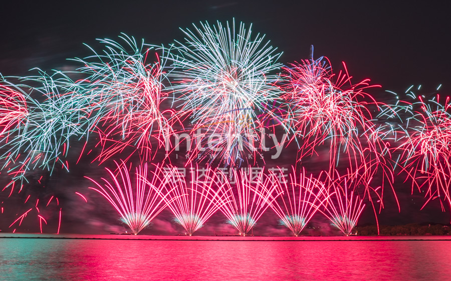 无锡鼋头渚双节水上音乐烟花大会